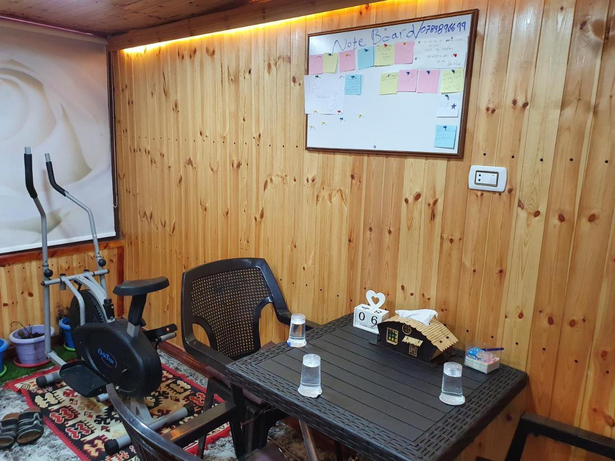 דירות ג'אראש New Luxurious Modern Studio מראה חיצוני תמונה