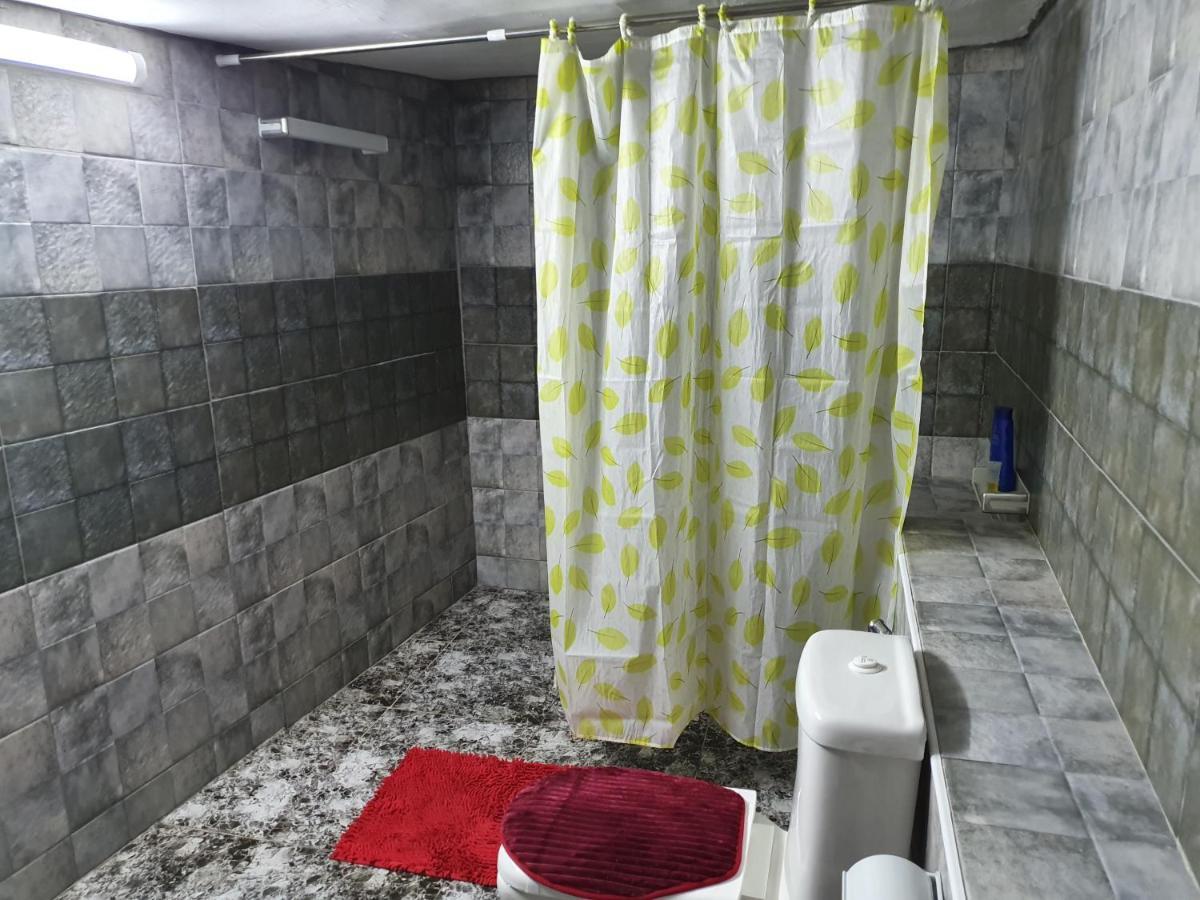 דירות ג'אראש New Luxurious Modern Studio מראה חיצוני תמונה